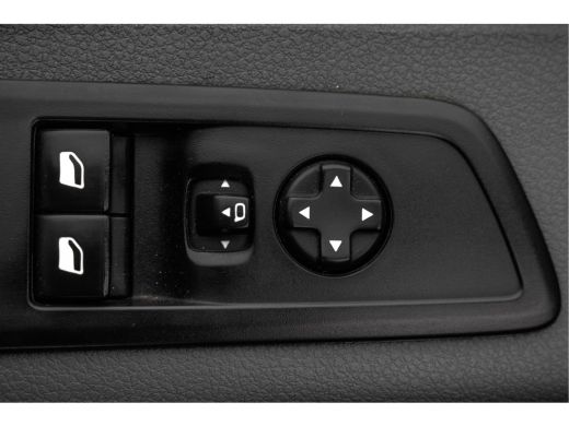 Opel Vivaro 2.0 CDTI L3H1 | Euro 6 | 123 PK | Metallic lak | Carplay | Cruise | Camera | PDC ActivLease financial lease