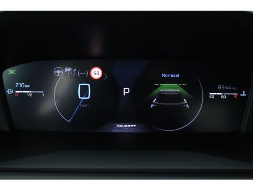 Peugeot 2008 Peugeot 1.2 Hybrid 136 e-DCS6 Allure | Adap. Cruise C | 360 Cam | CarPlay | Climate C. | | Adap. ... ActivLease financial lease