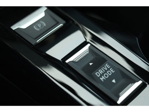 Peugeot 2008 Peugeot 1.2 Hybrid 136 e-DCS6 Allure | Adap. Cruise C | 360 Cam | CarPlay | Climate C. | | Adap. ... ActivLease financial lease