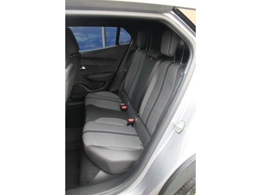 Peugeot 2008 Peugeot 1.2 Hybrid 136 e-DCS6 Allure | Adap. Cruise C | 360 Cam | CarPlay | Climate C. | | Adap. ... ActivLease financial lease