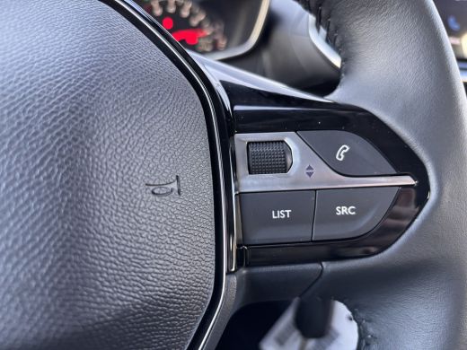 Peugeot 208 1.2 PureTech 75 5MT Style | 6 airbags (adaptieve front-, zij- en window-airbags) | Airconditionin... ActivLease financial lease