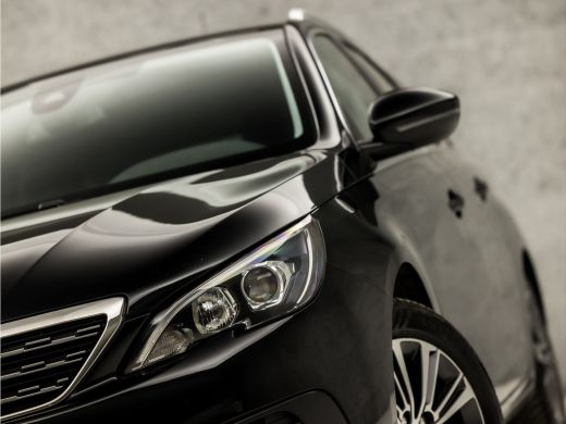Peugeot 308 SW 1.2 PureTech Sport Automaat (APPLE CARPLAY, GROOT NAVI, 360 CAMERA, ADAPTIVE CRUISE, GETINT GL... ActivLease financial lease