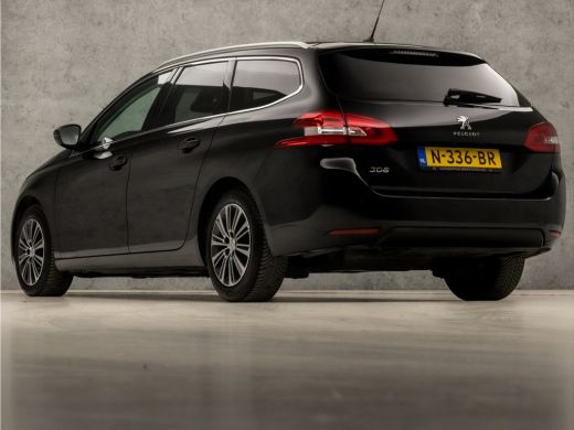 Peugeot 308 SW 1.2 PureTech Sport Automaat (APPLE CARPLAY, GROOT NAVI, 360 CAMERA, ADAPTIVE CRUISE, GETINT GL... ActivLease financial lease