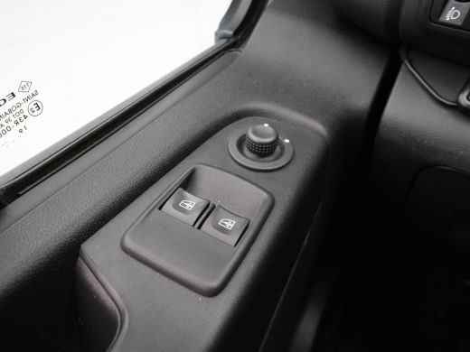 Renault Trafic 2.0 dCi 120 T29 L1H1 Comfort Navigatie Trekhaak Airco Cruise ActivLease financial lease