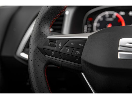 Seat Ateca 1.5 TSI FR Business Intense | Stoel + Stuur verw. | Keyless | 19 inch | Camera | Navi | ActivLease financial lease