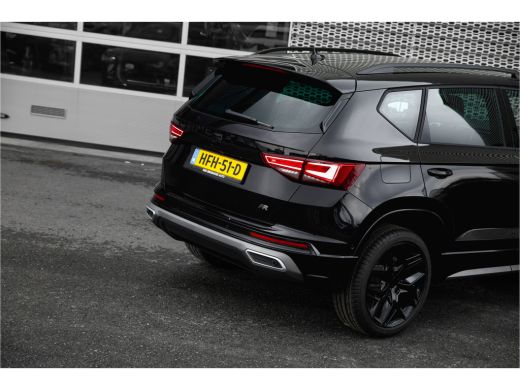 Seat Ateca 1.5 TSI FR Business Intense | Stoel + Stuur verw. | Keyless | 19 inch | Camera | Navi | ActivLease financial lease
