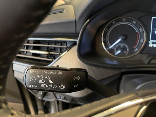 Skoda Kamiq 1.0 110PK TSI Ambition ActivLease financial lease