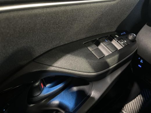 Toyota Yaris 1.5 Hybrid Executive ActivLease financial lease