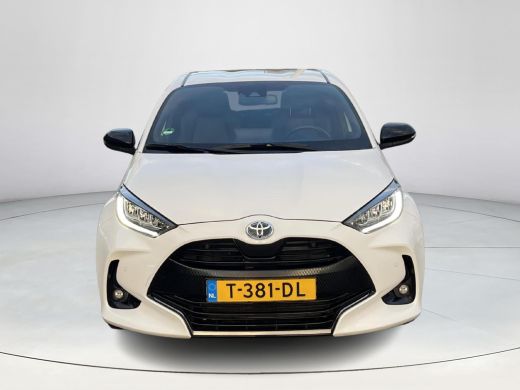 Toyota Yaris 1.5 Hybrid Executive ActivLease financial lease