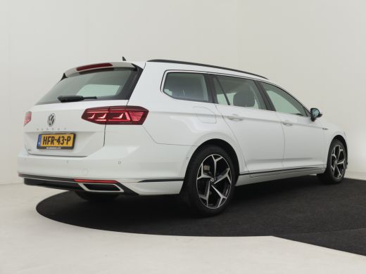 Volkswagen Passat Variant 1.4 TSI PHEV GTE Business 218pk | Adaptief cruise control | Navigatie via app | Led kopla... ActivLease financial lease