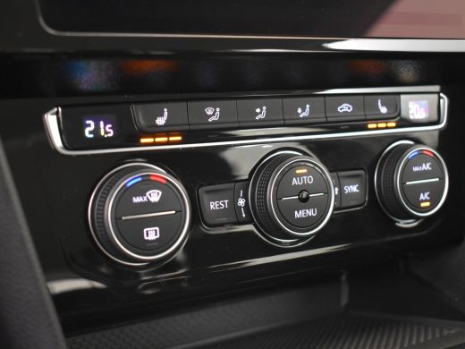 Volkswagen Passat Variant 1.4 TSI PHEV GTE Business 218pk | Adaptief cruise control | Navigatie via app | Led kopla... ActivLease financial lease