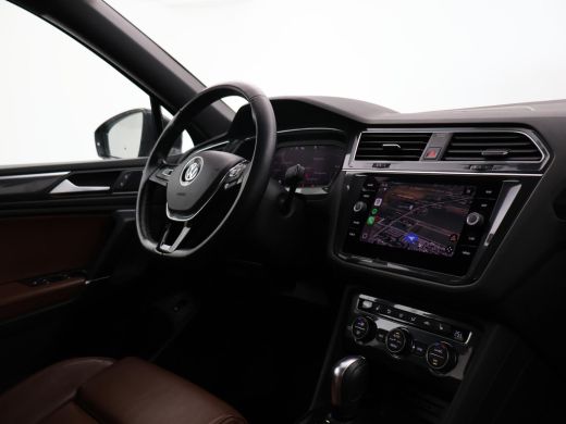 Volkswagen Tiguan Allspace 1.5 TSI DSG R-LINE + VIRTUAL COCKPIT | LEDER | WEGKL. TREKHAAK | DYNAUDIO | ADAPTIVE CRUISE ActivLease financial lease