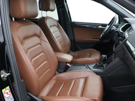 Volkswagen Tiguan Allspace 1.5 TSI DSG R-LINE + VIRTUAL COCKPIT | LEDER | WEGKL. TREKHAAK | DYNAUDIO | ADAPTIVE CRUISE ActivLease financial lease