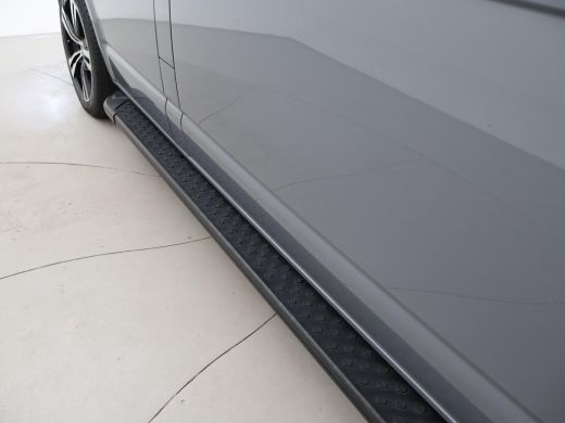 Volkswagen Transporter 2.0 TDI L2H1 + LED | 20 INCH LMV | TREEPLANKEN | APPLE CARPLAY | TREKHAAK ActivLease financial lease