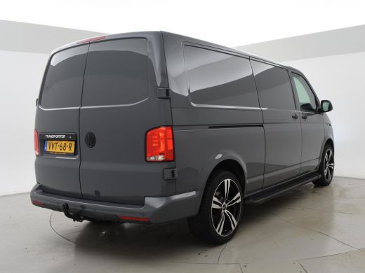 Volkswagen Transporter 2.0 TDI L2H1 + LED | 20 INCH LMV | TREEPLANKEN | APPLE CARPLAY | TREKHAAK ActivLease financial lease