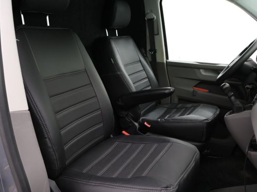 Volkswagen Transporter 2.0 TDI L2H1 + LED | 20 INCH LMV | TREEPLANKEN | APPLE CARPLAY | TREKHAAK ActivLease financial lease