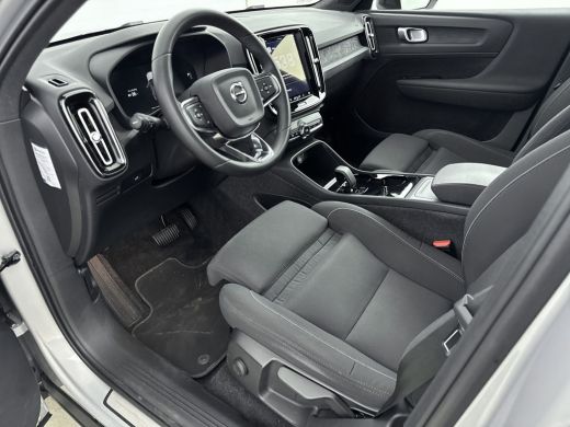 Volvo  C40 Volvo Single Motor Core 69 kWh | Stoel + Stuurverwarming | All Season banden | Warmtepomp | PDC +... ActivLease financial lease