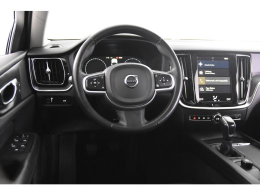 Volvo  V60 2.0 D3 Momentum *1ste Eigenaar*Navigatie*Trekhaak*PDC* ActivLease financial lease