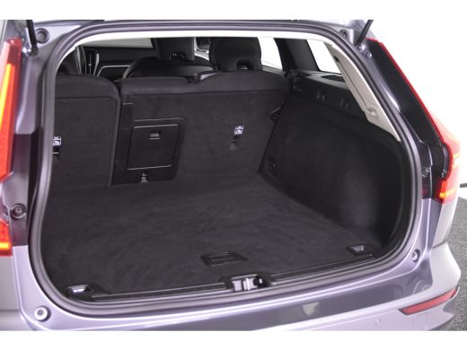 Volvo  V60 2.0 D3 Momentum *1ste Eigenaar*Navigatie*Trekhaak*PDC* ActivLease financial lease