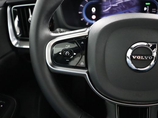 Volvo  V60 Volvo T6 AWD Plus Dark | Adaptieve cruise control incl. BLIS | Standkachel |Stoel & stuurwielverw... ActivLease financial lease