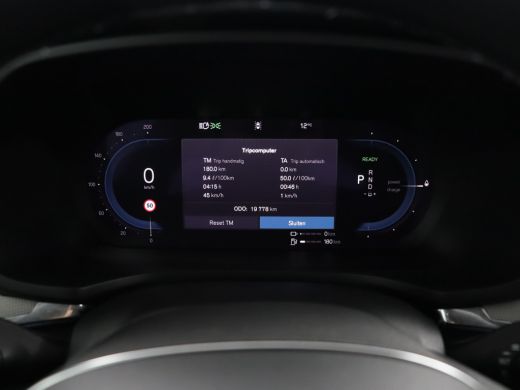 Volvo  V60 Volvo T6 AWD Plus Dark | Adaptieve cruise control incl. BLIS | Standkachel |Stoel & stuurwielverw... ActivLease financial lease