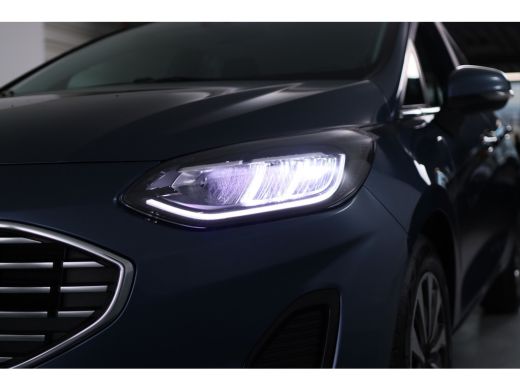 Ford Fiesta 1.0 EcoBoost Hybrid Titanium | LED | Navigatie | Airco | Parkeersensoren | Keyles | Cruise | DAB ActivLease financial lease