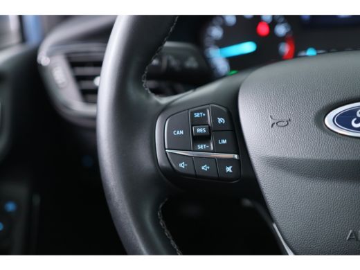 Ford Fiesta 1.0 EcoBoost Hybrid Titanium | LED | Navigatie | Airco | Parkeersensoren | Keyles | Cruise | DAB ActivLease financial lease