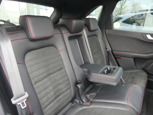 Ford Kuga 2.5 PHEV ST-Line X | Panoramadak | B&O | LED | Stoelverwarming | Keyless | BLIS | Adaptive Cruise ActivLease financial lease