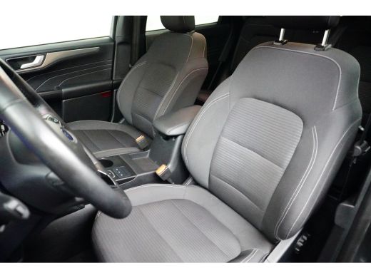 Ford Kuga 2.5 PHEV Titanium | Wegklap Trekhaak | Pano-Dak | Elektr. Achterklep | Camera | Winter-Pack | Stu... ActivLease financial lease