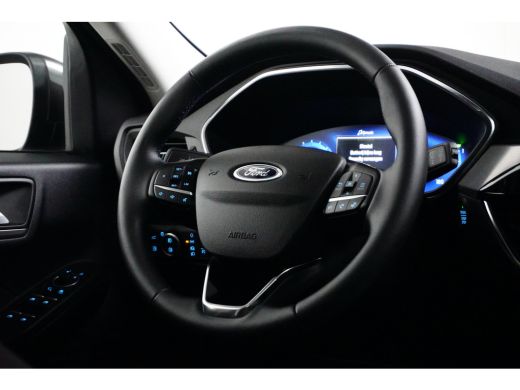 Ford Kuga 2.5 PHEV Titanium | Wegklap Trekhaak | Pano-Dak | Elektr. Achterklep | Camera | Winter-Pack | Stu... ActivLease financial lease