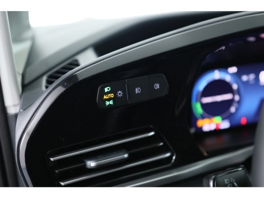 Ford Transit Connect 1.5 EcoBoost PHEV L2 Trend | Automaat | Keyless | Navigatie | Parkeersensoren | Cruise Control | ... ActivLease financial lease