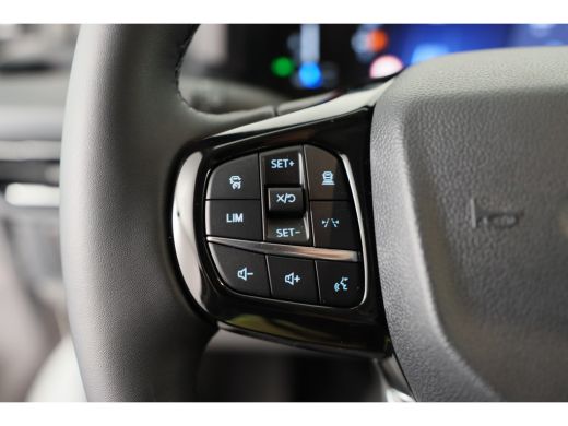 Ford Transit Custom 320 2.0 TDCI 136 pk L2H1 Limited Automaat | € 5.330,- Voorraad Voordeel | Achteruitrijcamera | Ap... ActivLease financial lease