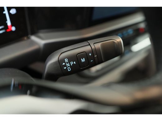 Ford Transit Custom 320 2.0 TDCI 136 pk L2H1 Limited Automaat | € 5.330,- Voorraad Voordeel | Achteruitrijcamera | Ap... ActivLease financial lease