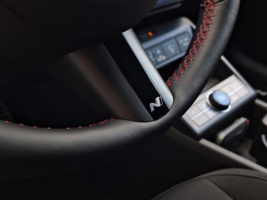 Hyundai KONA Electric N Line Edition 65.4 kWh | Demo | Navigatie | Achteruitrijcamera | Stoelverwarming | Stuurverwarmi... ActivLease financial lease