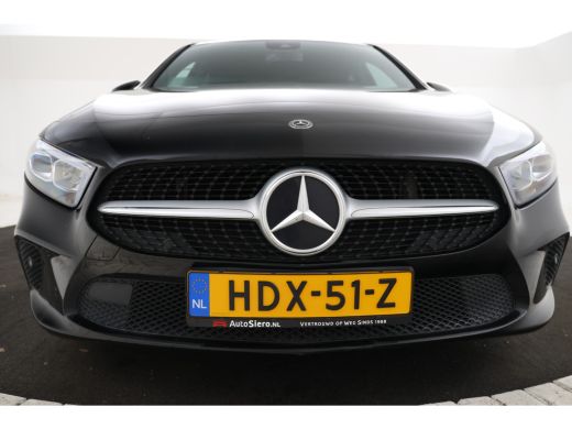 Mercedes A-Klasse 180 d Premium Plus Automaat, Half leder, Camera, Navigatie, ActivLease financial lease