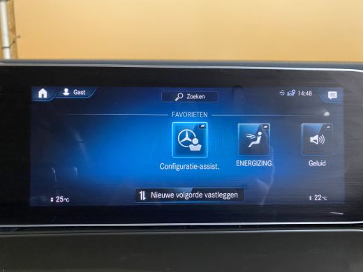 Mercedes EQC 400 4MATIC Premium Plus 80 kWh AMG Line | Electric Art interieur | Launch Edition ActivLease financial lease
