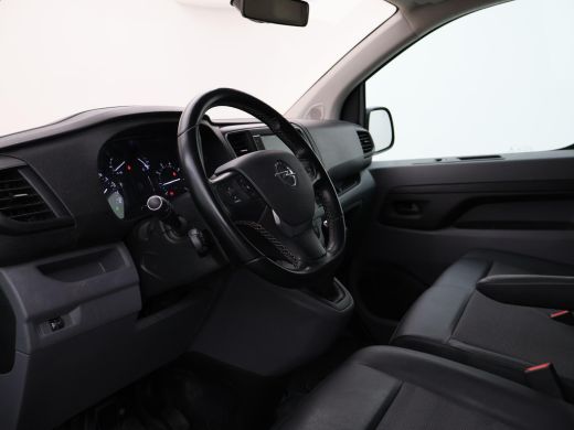 Opel Vivaro 2.0 CDTI 150 PK L2H1 INNOVATION + TREEPLANKEN | LMV | APPLE CARPLAY | CAMERA | TREKHAAK ActivLease financial lease