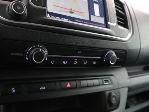 Opel Vivaro 2.0 CDTI 150 PK L2H1 INNOVATION + TREEPLANKEN | LMV | APPLE CARPLAY | CAMERA | TREKHAAK ActivLease financial lease