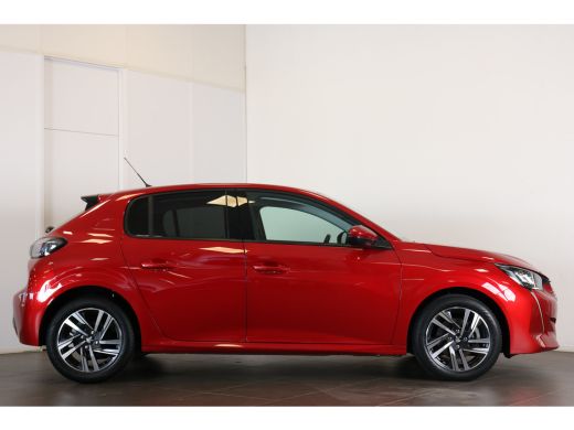 Peugeot 208 Peugeot 1.2 PureTech Blue Lease Allure 100pk | Navi | Parkeersensoren A. | Cruise control | LMV 1... ActivLease financial lease
