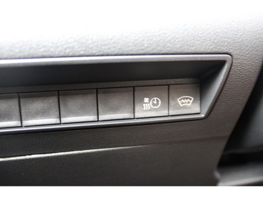Peugeot e-Partner Peugeot 50 kWh 2024 | CAMERA | STOEL + STUURVERW. | NAVI BY APP | DEMO VOORDEEL ActivLease financial lease