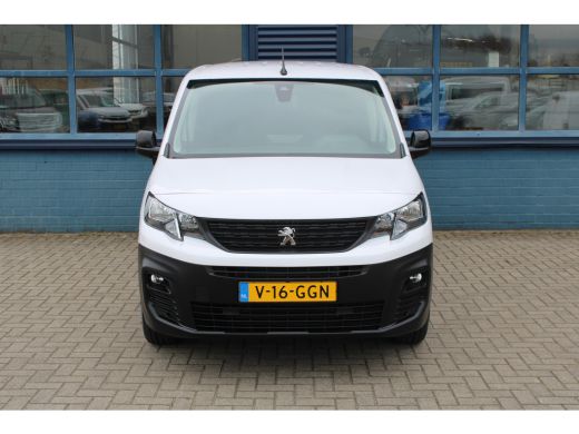 Peugeot e-Partner Peugeot 50 kWh 2024 | CAMERA | STOEL + STUURVERW. | NAVI BY APP | DEMO VOORDEEL ActivLease financial lease
