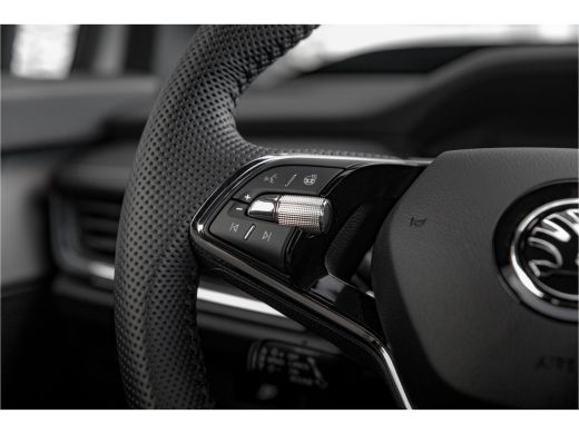 Skoda Enyaq 60 Sportline ActivLease financial lease