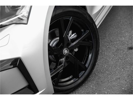 Skoda Enyaq 60 Sportline ActivLease financial lease