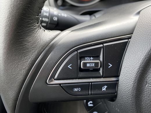 Suzuki Swift 1.2 Select Airco | Lichtmetalen vegen | Apple CarPlay/ Android auto ActivLease financial lease
