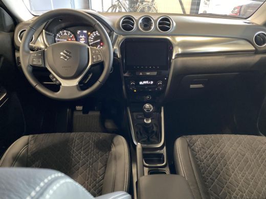 Suzuki Vitara 1.4 Boosterjet Style Smart Hybrid Carplay/ Android auto | Climate control | Cruisecontrol | 1000€... ActivLease financial lease