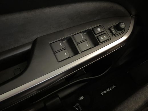 Suzuki Vitara 1.4 Boosterjet Style Smart Hybrid Carplay/ Android auto | Climate control | Cruisecontrol | 1000€... ActivLease financial lease