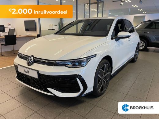 Volkswagen Golf Volkswagen R-Line Edition Inclusief €2000,- inruilvoordeel | | 'App-Connect' draadloze smartphone... Volkswagen Golf Volkswagen R-Line Edition Inclusief €2000,- inruilvoordeel | | 'App-Connect' draadloze smartphone...