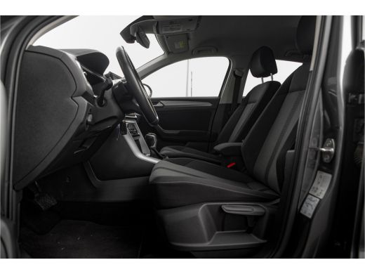 Volkswagen T-Roc 1.5 TSI Life Business DSG | Apple carPlay | Clima ActivLease financial lease