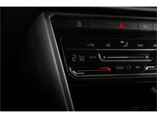Volkswagen T-Roc 1.5 TSI Life Business DSG | Apple carPlay | Clima ActivLease financial lease