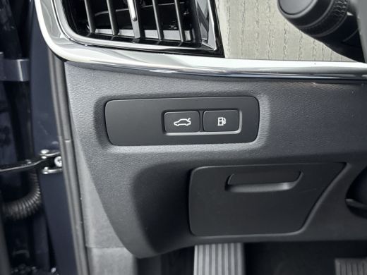 Volvo  V90 Volvo 2.0 T6 Plug-in hybrid AWD Plus Dark | Luchtvering | Trekhaak | Stoelventilatie | H&K Audio ... ActivLease financial lease